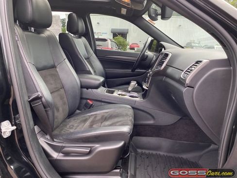 Used 2018 Jeep Grand Cherokee Altitude AWD/4WD image 6