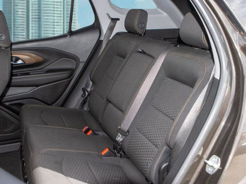 Used 2020 GMC Terrain SLE w/ Driver Convenience Package image 12