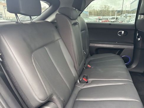 Used 2023 Hyundai Ioniq 5 Limited image 16