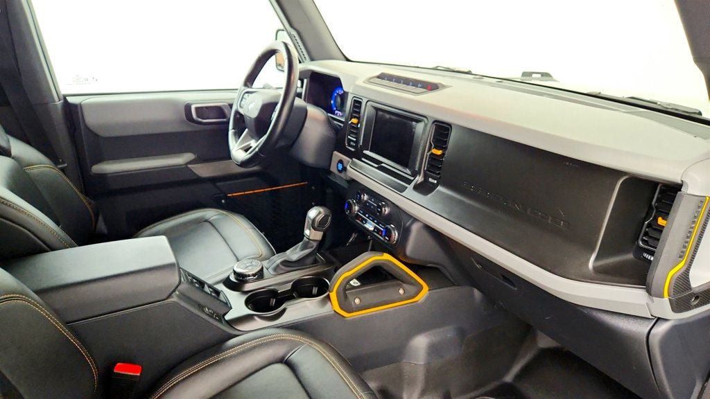 Used 2023 Ford Bronco Badlands AWD/4WD image 24