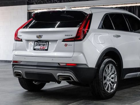 Used 2021 Cadillac XT4 Premium Luxury FWD image 11