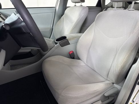 Used 2013 Toyota Prius Three image 10
