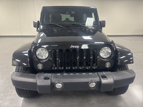 Used 2014 Jeep Wrangler Unlimited Sahara w/ Connectivity Group image 2