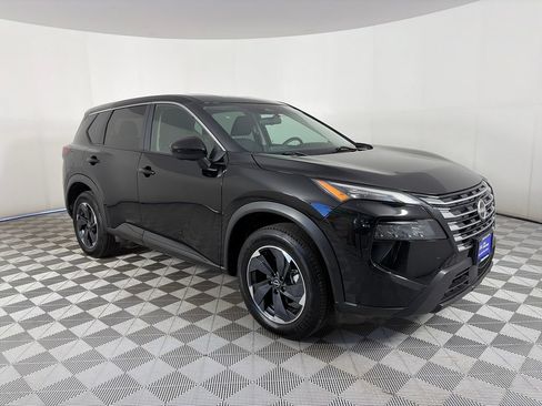Used 2024 Nissan Rogue SV AWD/4WD image 1