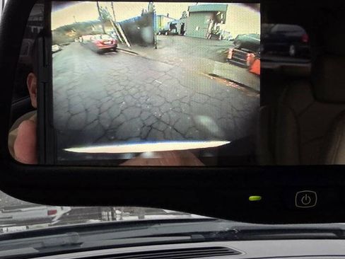 Used 2010 GMC Acadia SLT image 16