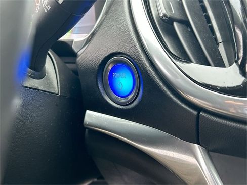 Certified 2017 Chevrolet Volt Premier w/ Driver Confidence II Package image 17