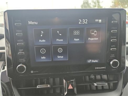 Used 2021 Toyota Corolla SE image 16