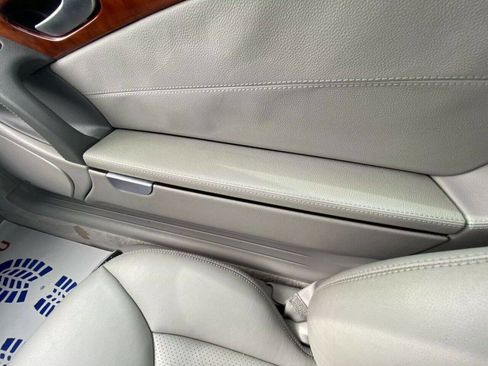 Used 2004 Mercedes-Benz SL 500 image 24