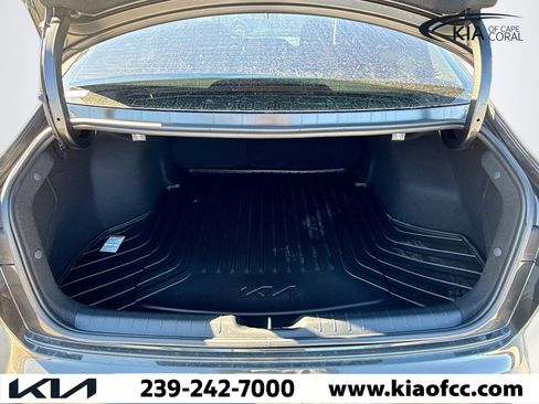 New 2026 Kia K4 EX image 12
