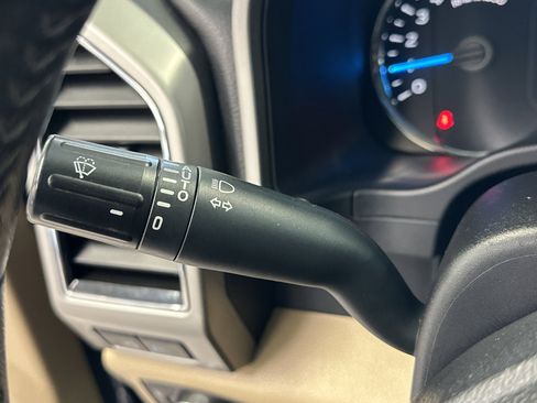 Used 2017 Ford F150 Lariat w/ Equipment Group 502A Luxury image 38