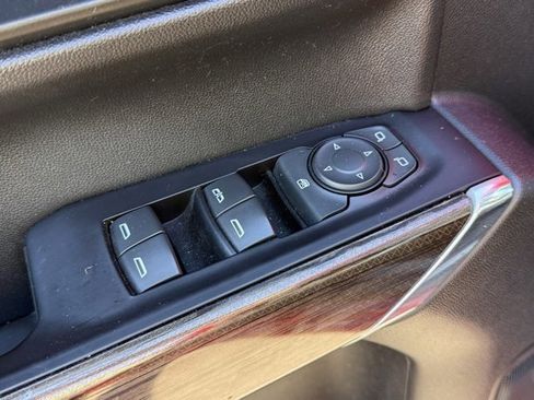 Used 2019 Chevrolet Silverado 1500 RST w/ All-Star Edition image 14