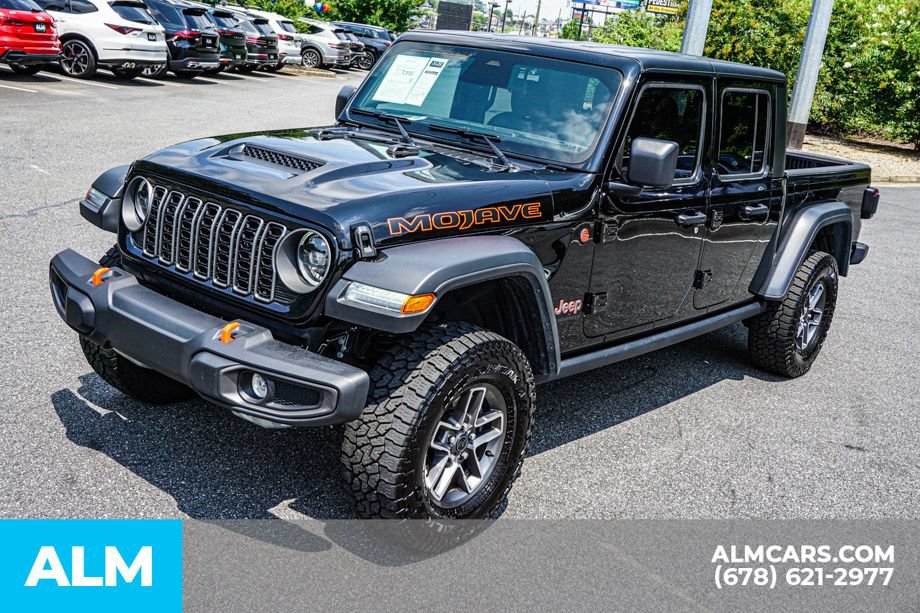 Used 2026 Jeep Gladiator Mojave AWD/4WD image 14