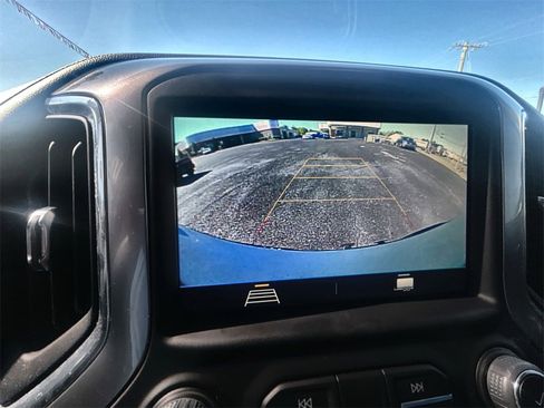 Used 2022 Chevrolet Silverado 1500 LT image 23