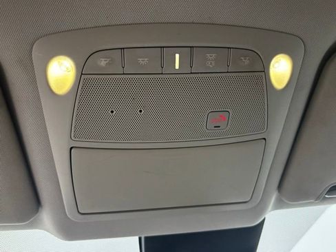 Used 2017 Nissan Rogue SL image 33