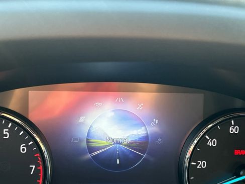 Used 2023 Ford Explorer XLT w/ Equipment Group 202A image 46