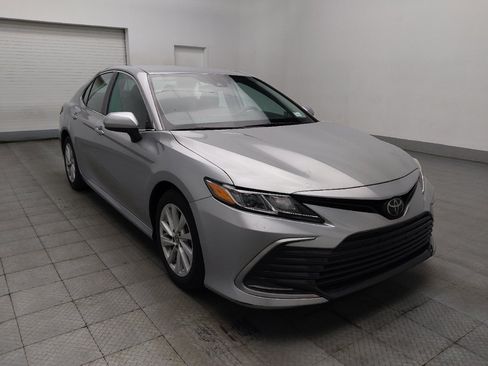 Used 2022 Toyota Camry LE FWD image 13