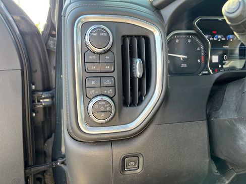 Used 2022 GMC Sierra 2500 Denali AWD/4WD image 22