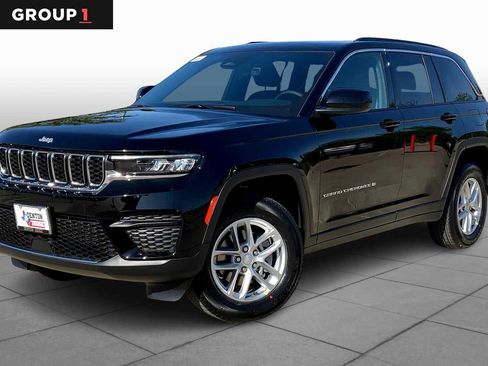 New 2025 Jeep Grand Cherokee Laredo X image 1