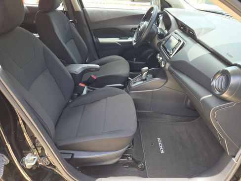Used 2025 Nissan Kicks Play S FWD image 25