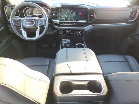 Used 2024 GMC Sierra 1500 SLT w/ SLT Premium Plus Package image 8