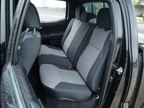 Used 2021 Toyota Tacoma TRD Sport image 34