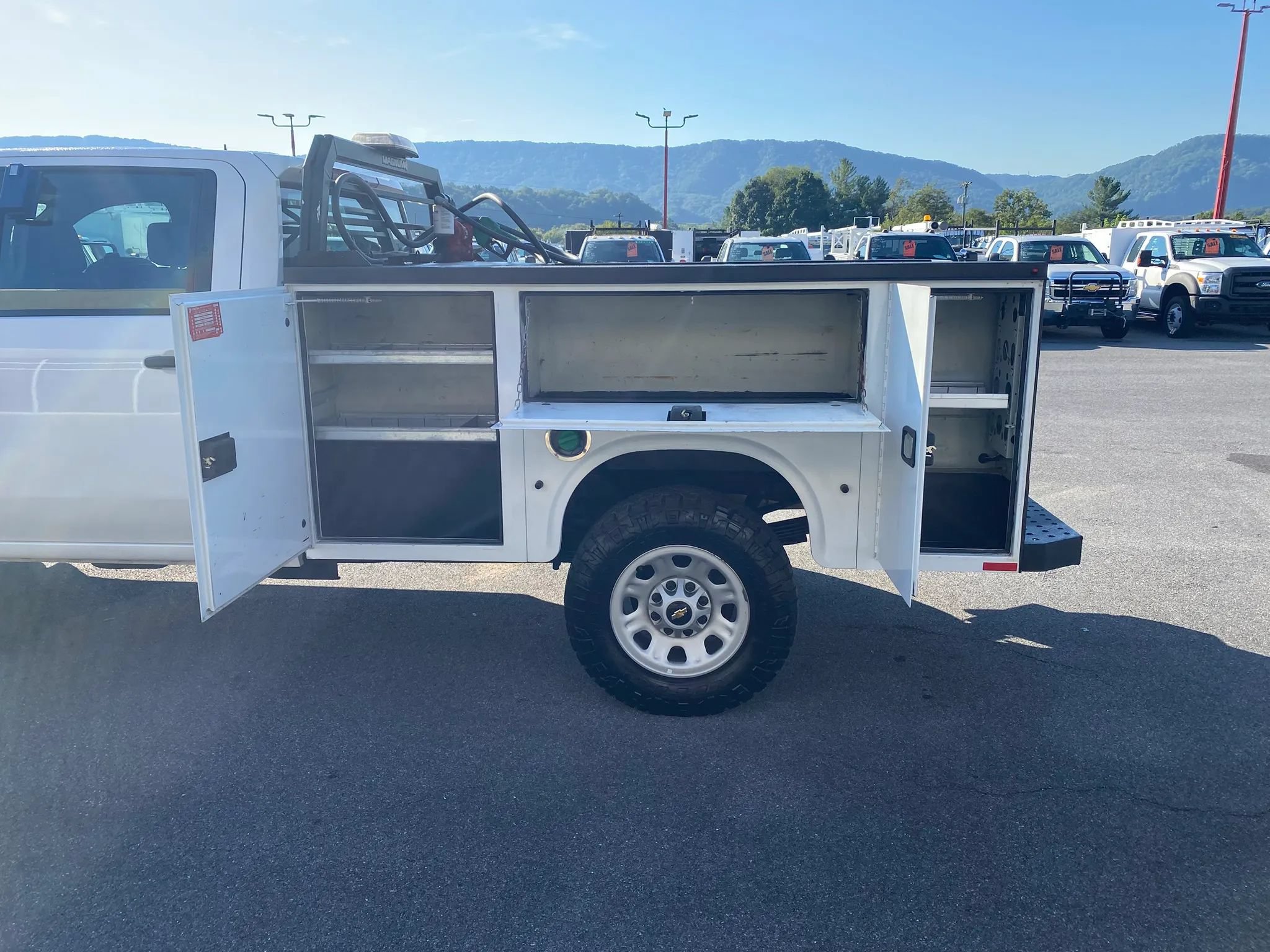 Used 2024 Chevrolet Silverado 3500 W/T w/ WT Fleet Convenience Package AWD/4WD image 29