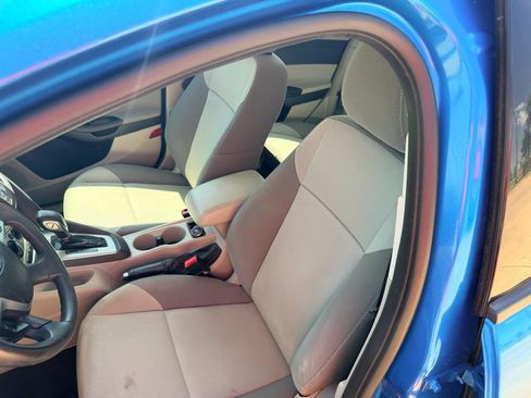 Used 2014 Ford Focus SE FWD image 14