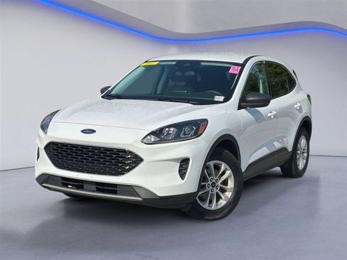 Used 2022 Ford Escape SE AWD/4WD image 2