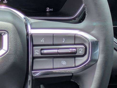 New 2026 GMC Canyon Elevation RWD image 19