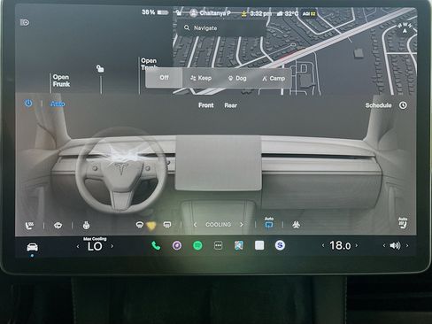 Used 2024 Tesla Model Y Long Range AWD/4WD image 23
