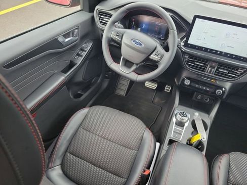 Certified 2024 Ford Escape ST-Line w/ Tech Pack #1 image 30