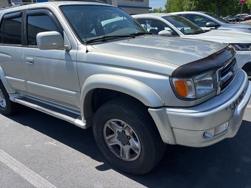 Used 1999 Toyota 4Runner Limited image 5