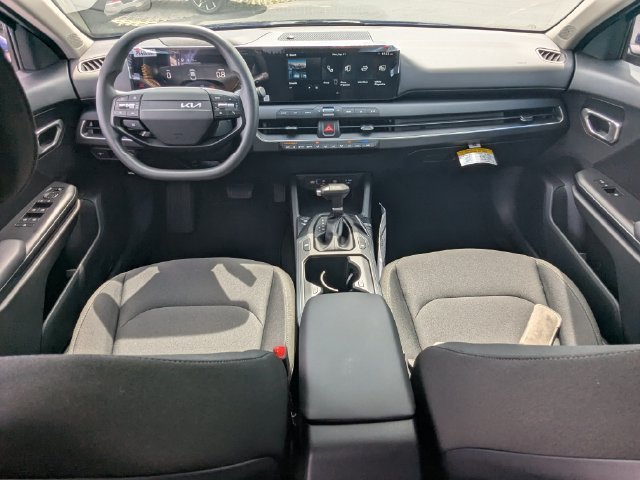 New 2026 Kia K4 FWD image 15