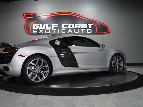 Used 2009 Audi R8 V10 AWD/4WD image 9