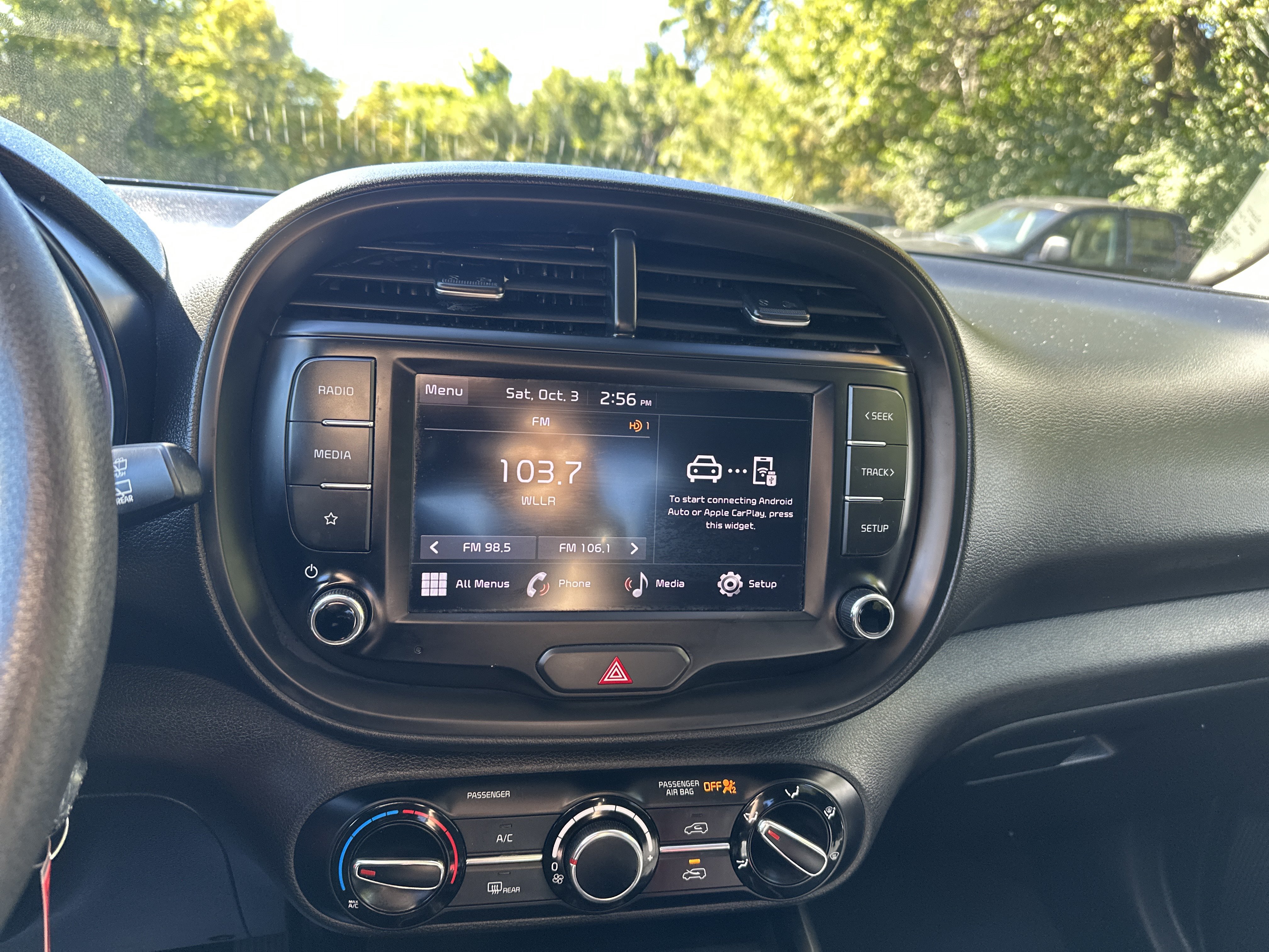 Certified 2024 Kia Soul LX w/ Option Group 015 FWD image 17