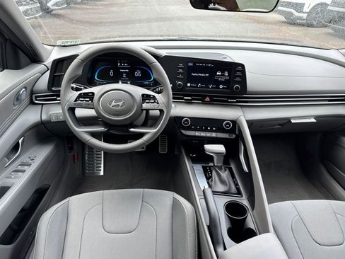 New 2026 Hyundai Elantra Sport w/ Cargo Package image 22