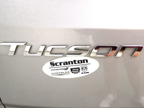 Used 2022 Hyundai Tucson Limited image 45