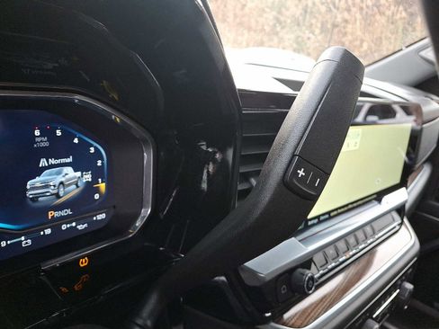 Used 2022 Chevrolet Silverado 1500 LT image 14