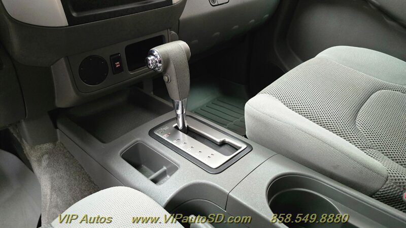 Used 2011 Nissan Frontier SV RWD image 18
