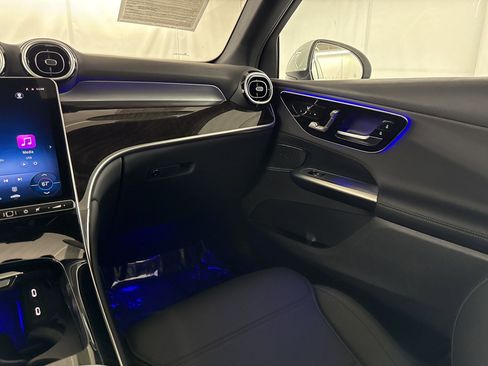 Certified 2026 Mercedes-Benz GLC 300 image 29