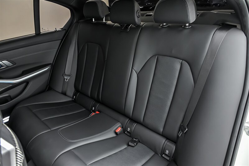 Used 2023 BMW M3 RWD image 20