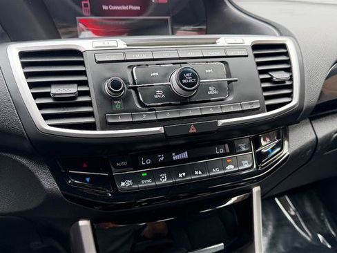 Used 2016 Honda Accord LX image 34