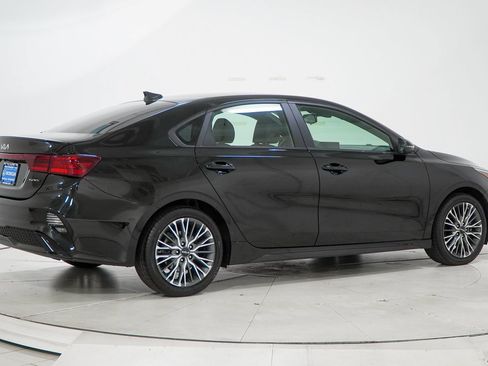 Used 2022 Kia Forte GT-Line w/ GT-Line Technology Package FWD image 12