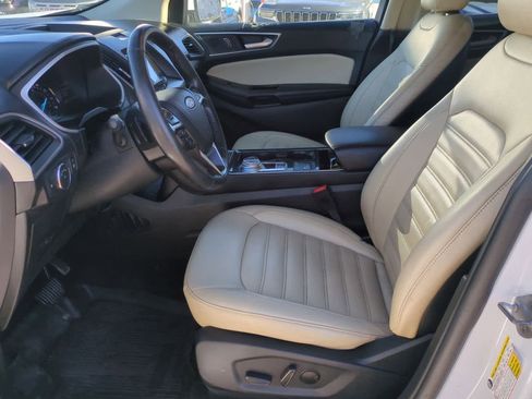 Used 2020 Ford Edge SEL w/ Convenience Package image 16