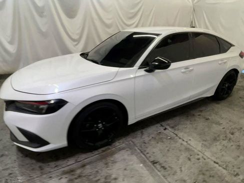 Used 2022 Honda Civic Sport image 4