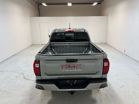 New 2026 GMC Canyon Elevation w/ Convenience Package image 3