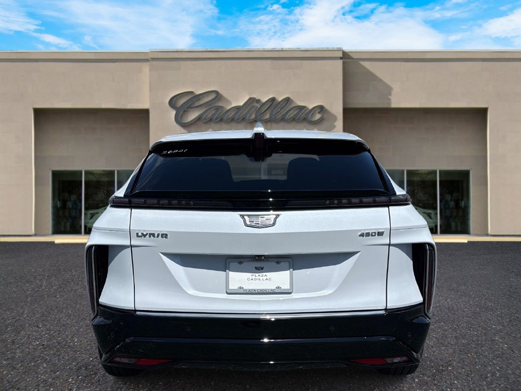 New 2026 Cadillac Lyriq Luxury RWD image 4