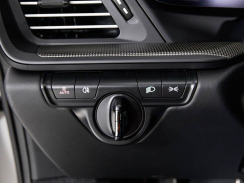 Used 2024 Porsche 911 GT3 image 31