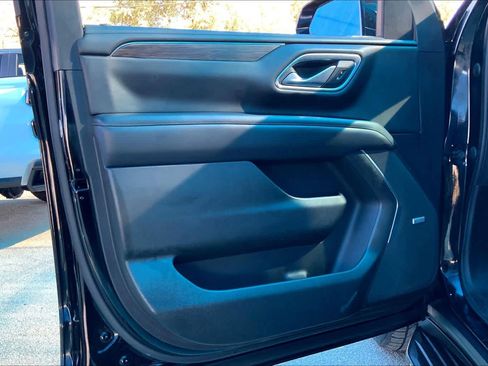 Used 2021 Chevrolet Tahoe LT image 22