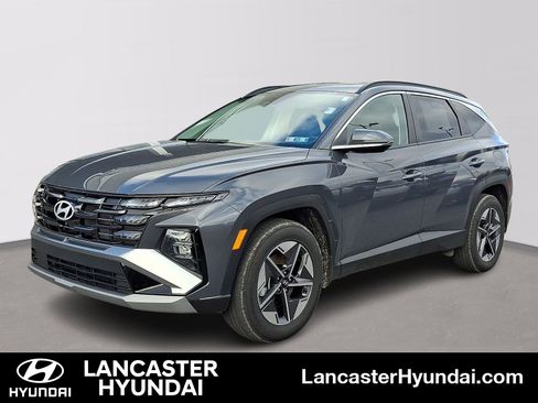 Certified 2025 Hyundai Tucson SEL image 1